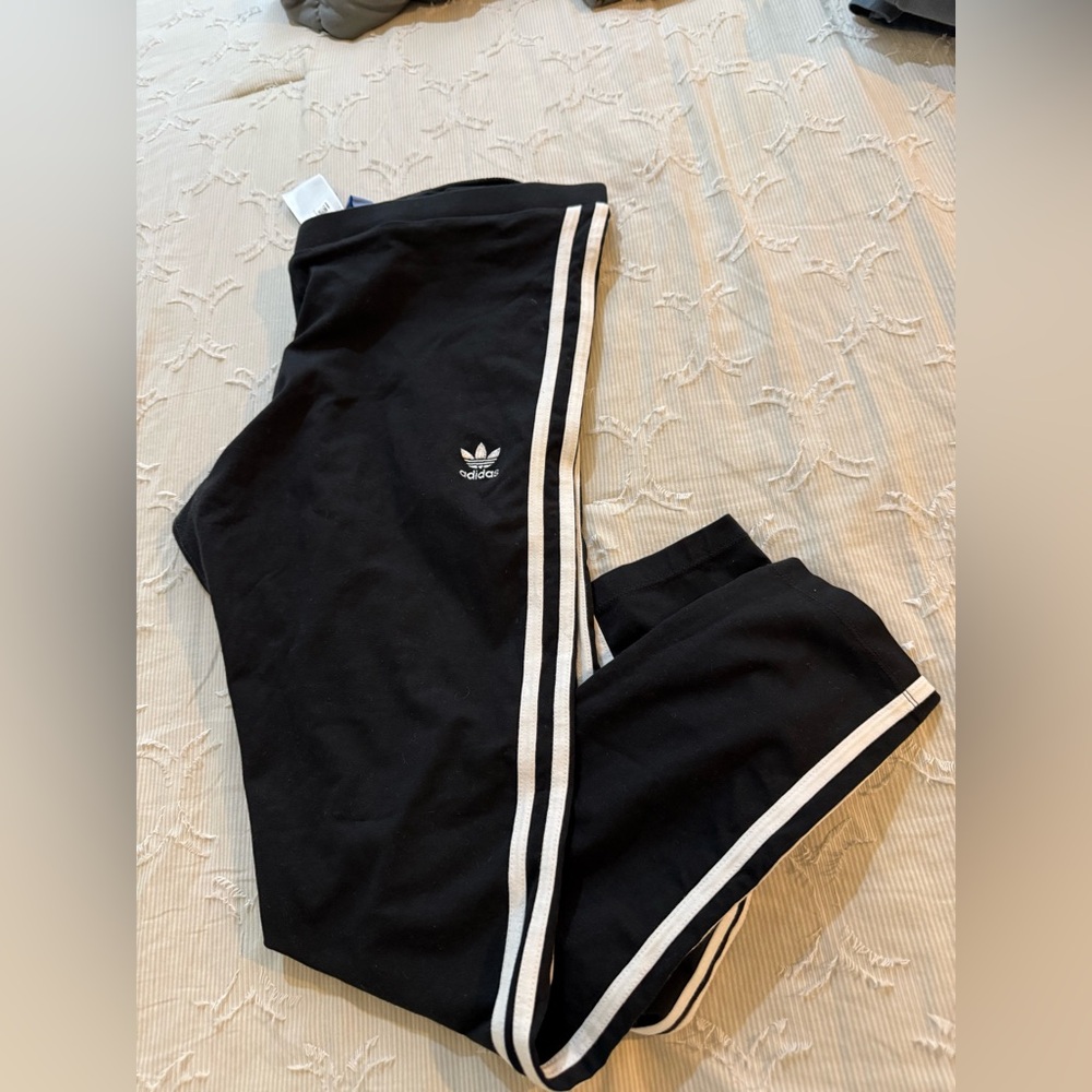 Women’s Adidas Leggings